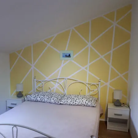 Aleks Apartment *